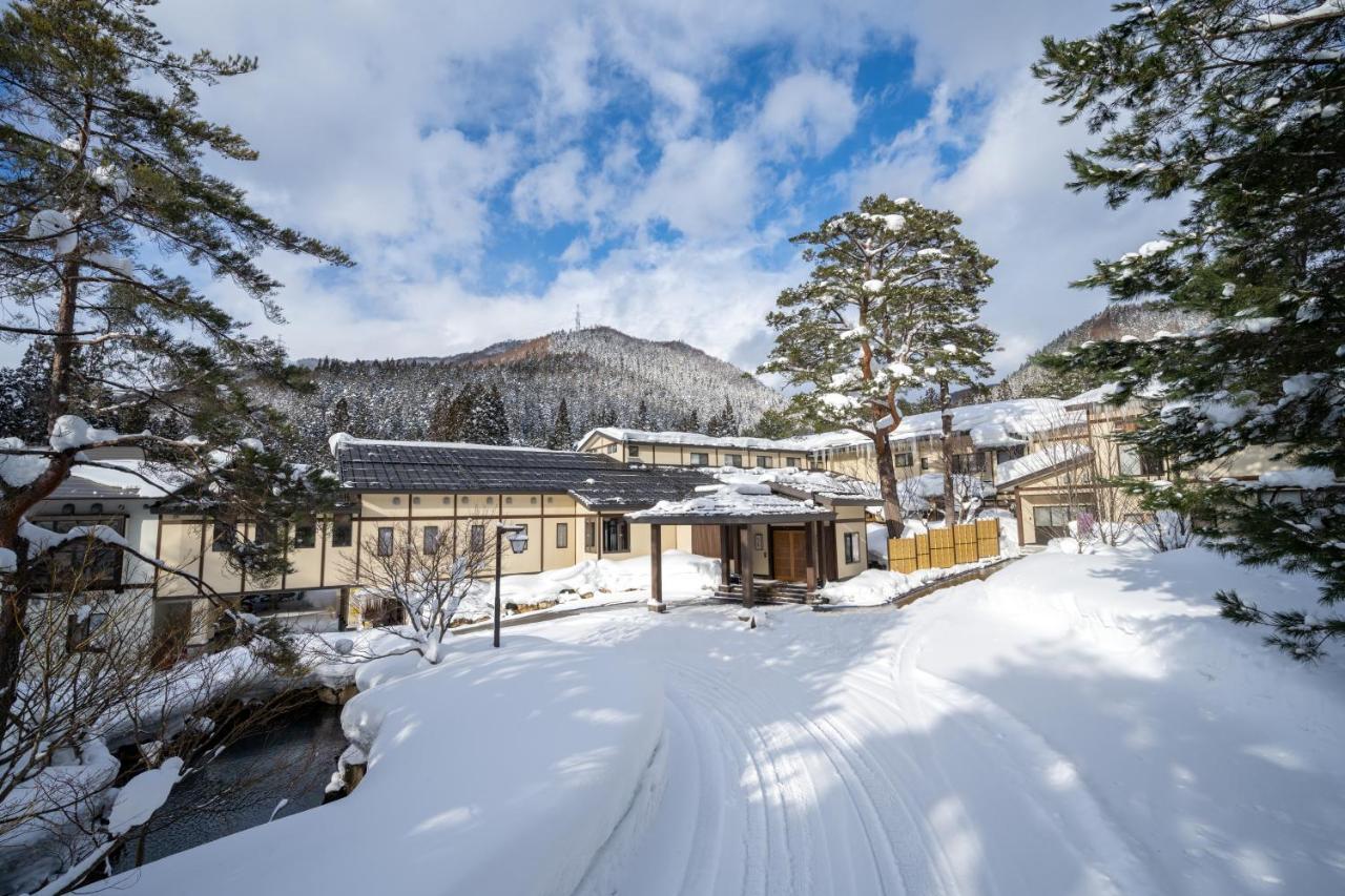 湯けむりの宿 稲住温泉 湯沢市 エクステリア 写真
